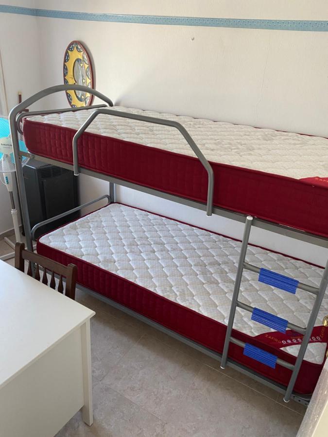 3 Bdrm Apart Near The Sea! Great For Kids! Arenys de Mar Ngoại thất bức ảnh