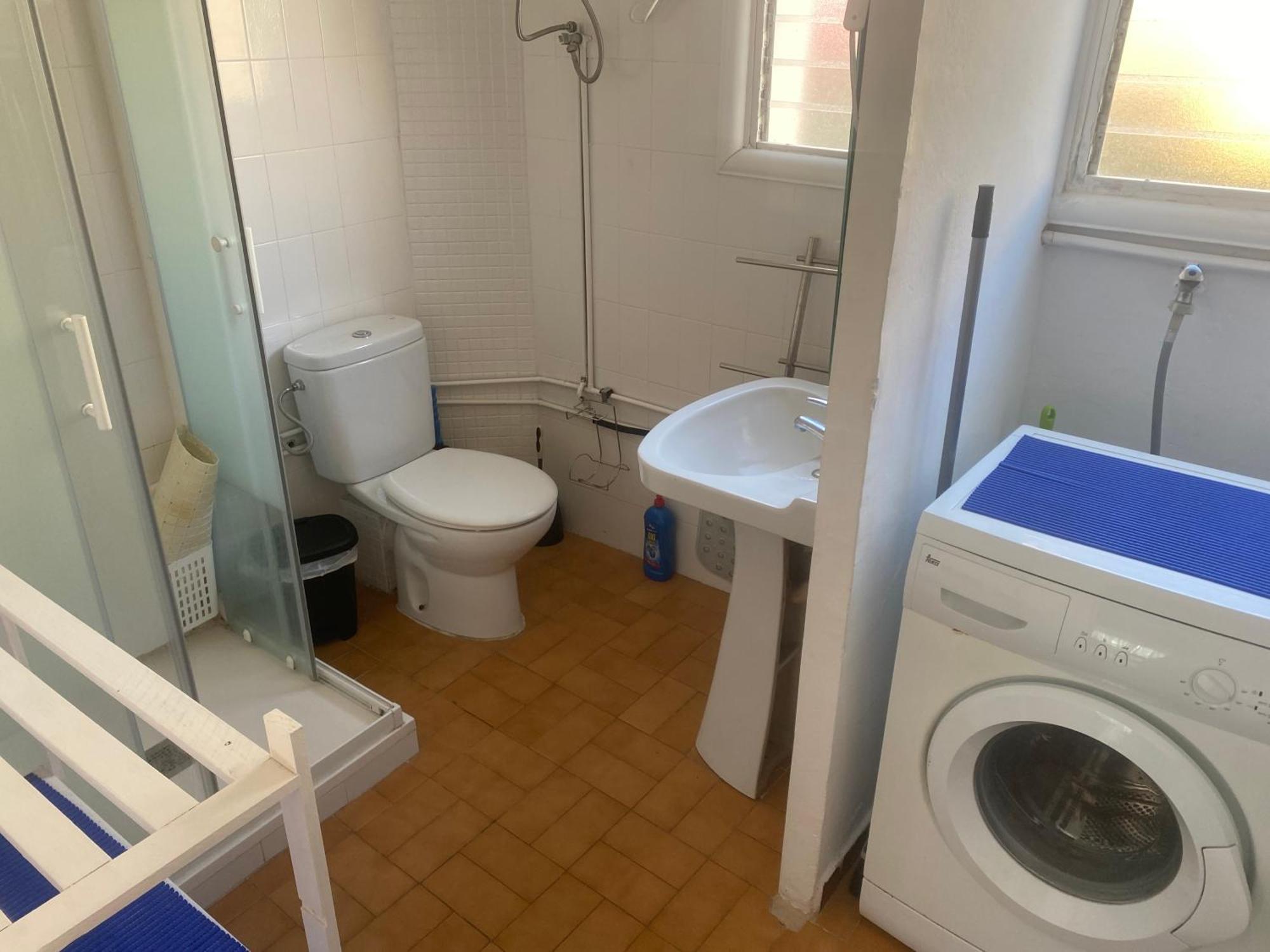 3 Bdrm Apart Near The Sea! Great For Kids! Arenys de Mar Ngoại thất bức ảnh