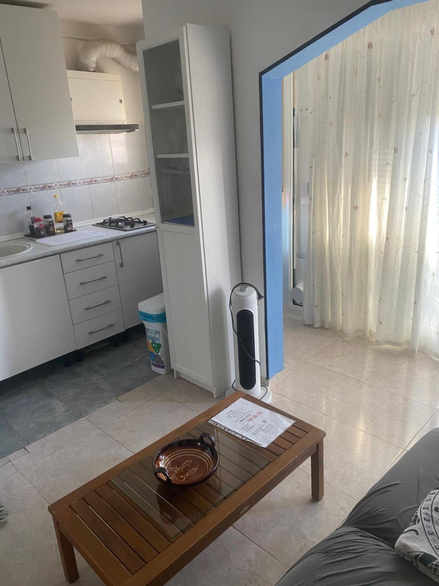 3 Bdrm Apart Near The Sea! Great For Kids! Arenys de Mar Ngoại thất bức ảnh